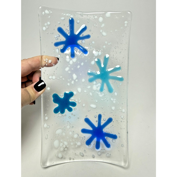 Handmade Fused Glass Tray Blue Amoeba White Splatter Snowflakes Serving Plate - Picture 2 of 3